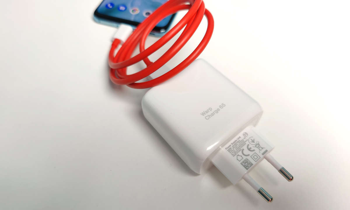 Oneplus Nord 2 Warp Charge
