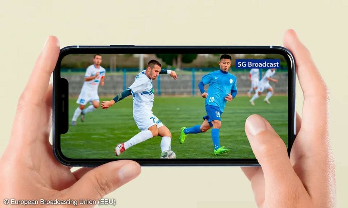 5G Broadcast Smartphone